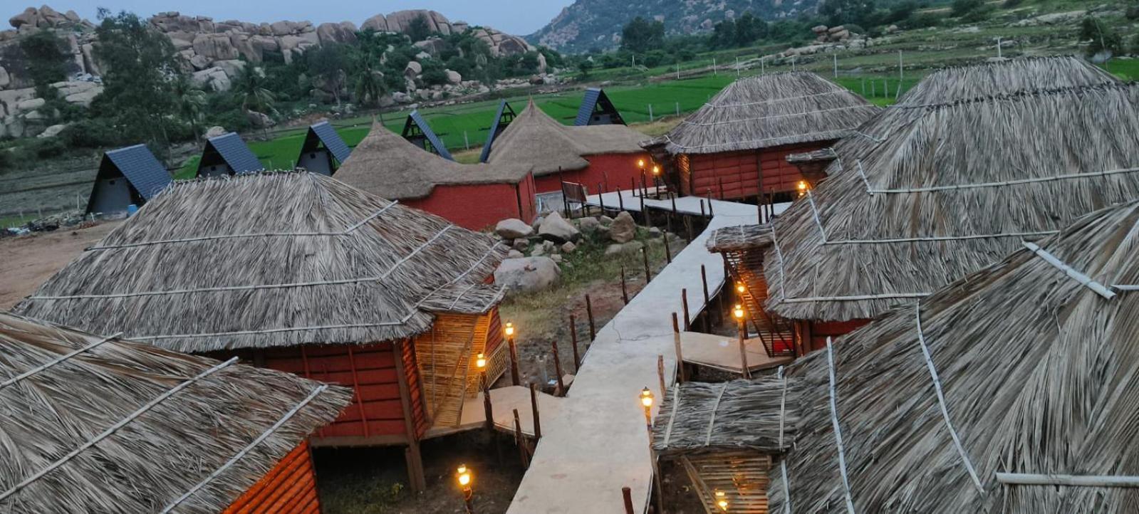 Golden Chariot Resort Хампи Екстериор снимка